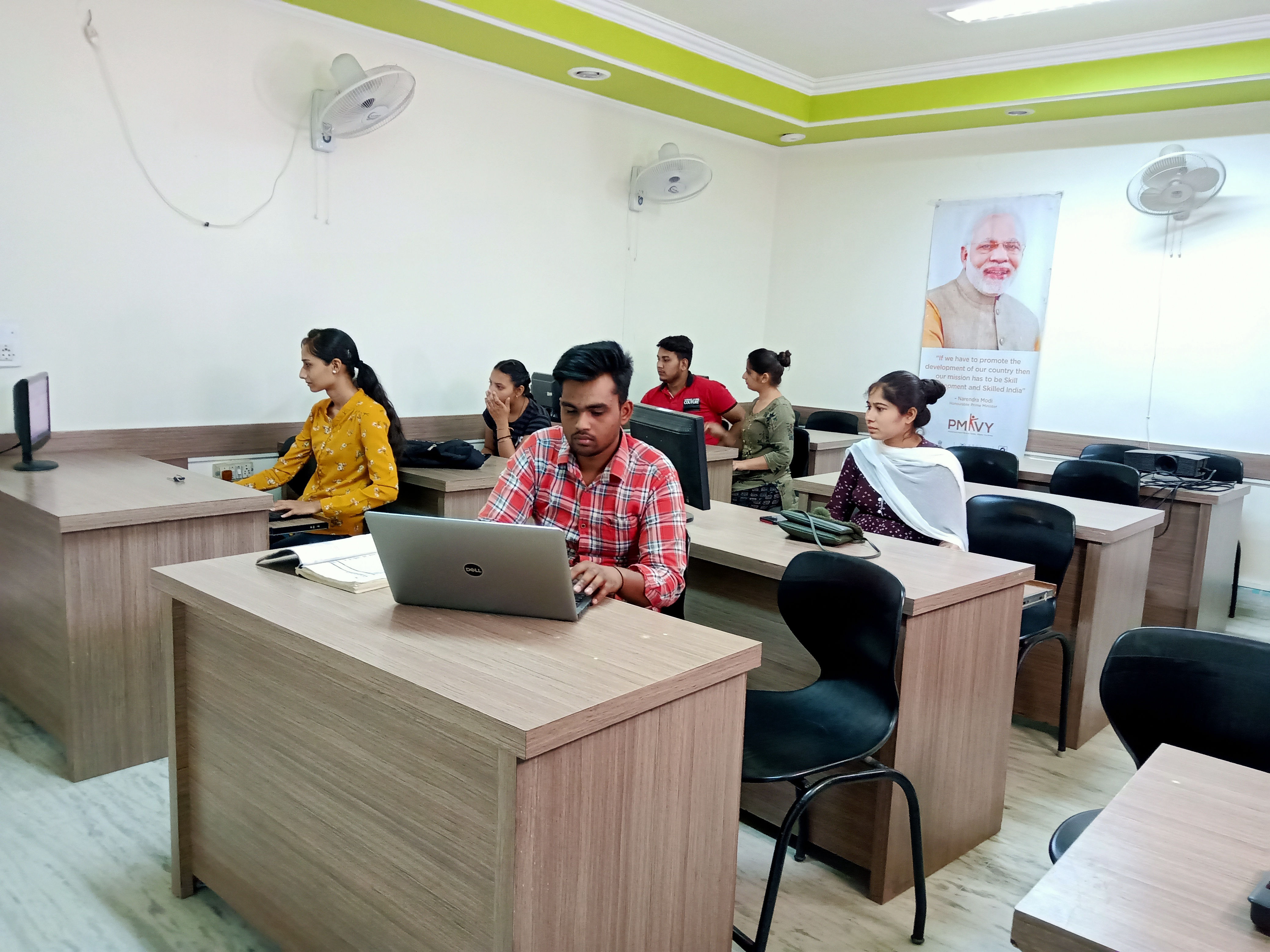 Best computer institute in bathinda